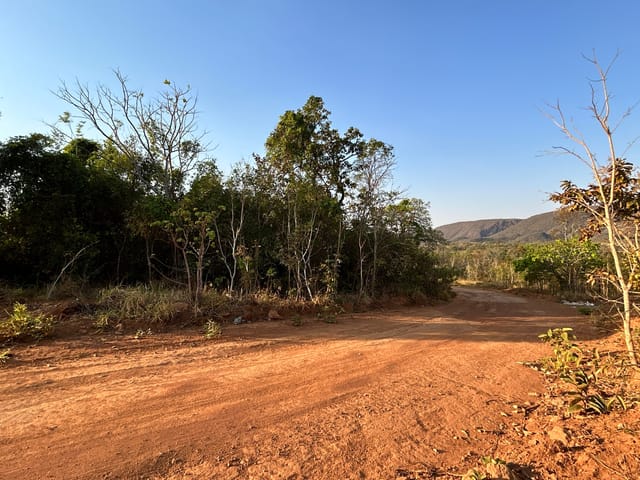 Terreno com 403m², à venda, no bairro Solar água Quente em Rio Quente