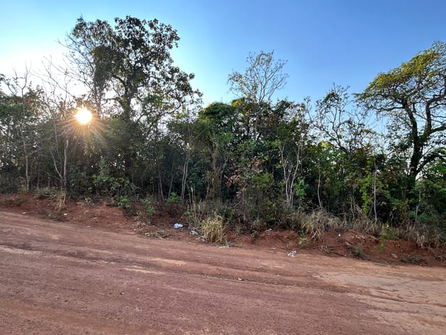 Terreno com 403m², à venda, no bairro Solar água Quente em Rio Quente