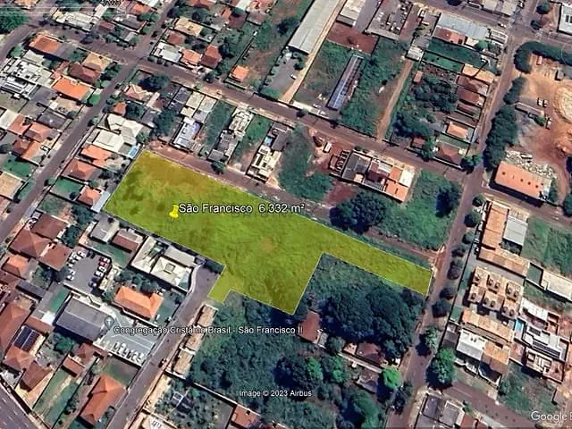 Terreno com 6333m², à venda, no bairro São Francisco em Campo Grande