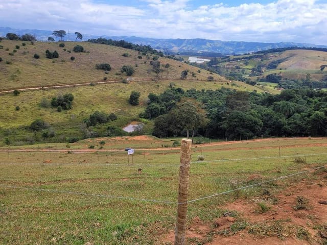 Terreno com 2010m², à venda, no bairro Bom Sucesso em Cambuí