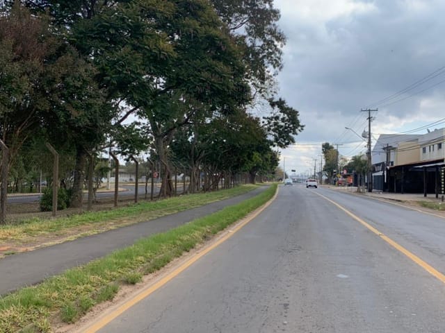 Terreno com 364m², à venda, no bairro Uvaranas em Ponta Grossa