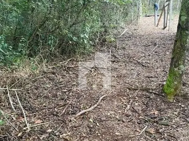 Terreno com 1700m², à venda, no bairro Loteamento Santo Antonio II em Jundiaí