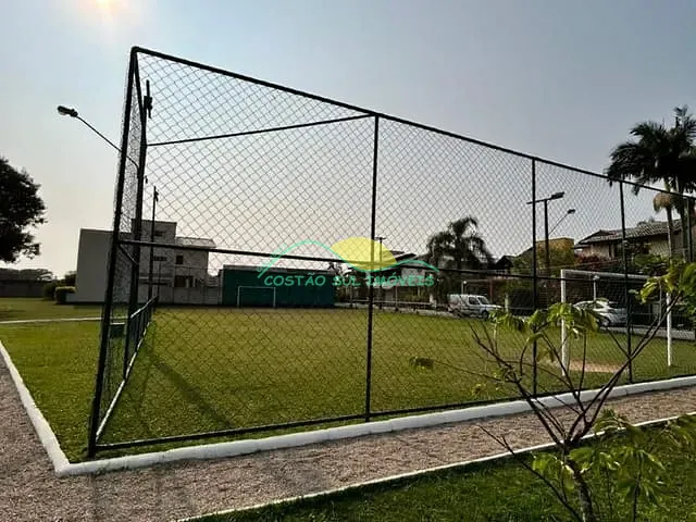 Terreno com 330m², à venda, no bairro Campeche em Florianópolis