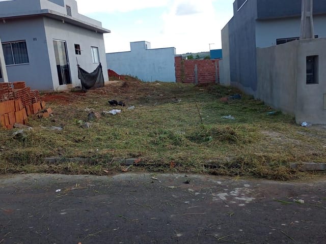 Terreno com 175m², à venda, no bairro Jardim São Conrado em Tatuí