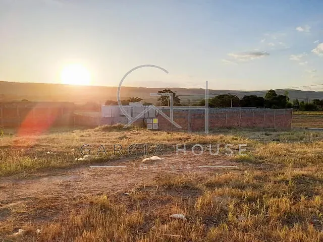 Terreno com 200m², à venda, no bairro Jardim Botânico em Serra Azul
