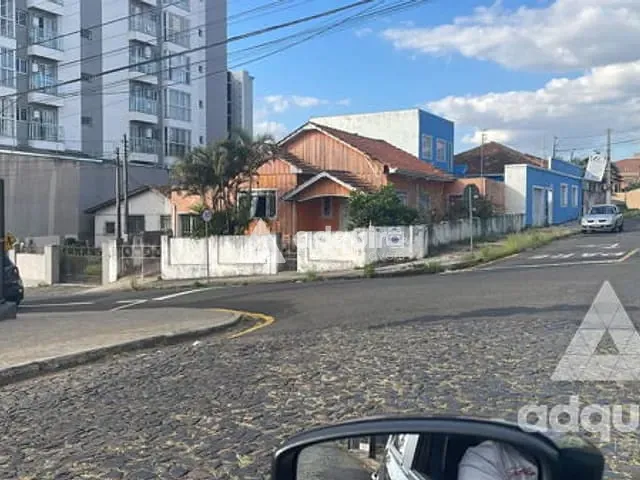 Terreno com 231m², à venda, no bairro Centro em Ponta Grossa
