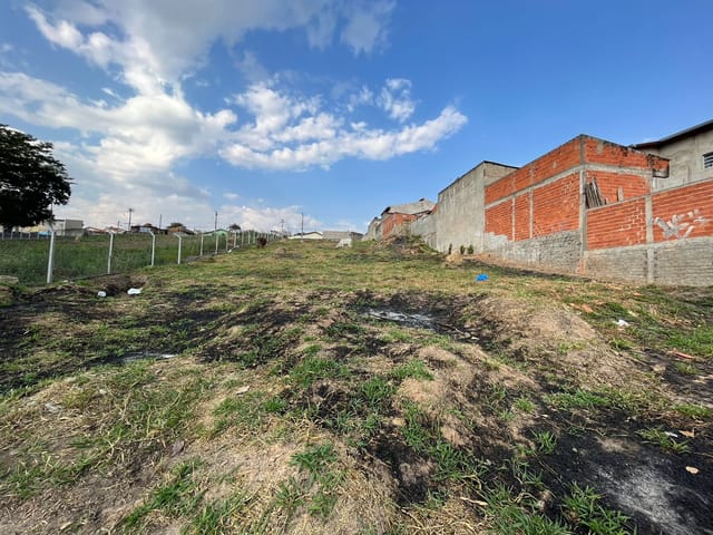 Terreno com 726m², à venda, no bairro Conjunto Residencial Parque São Bento em Campinas
