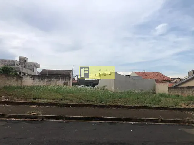 Terreno com 250m², à venda, no bairro Parque Juriti em São José do Rio Preto
