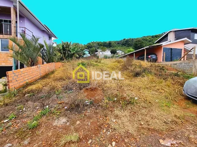 Terreno com 375m², à venda, no bairro Nações em Concórdia