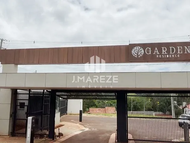 Terreno com 300m², à venda, no bairro Vila Martins em Apucarana