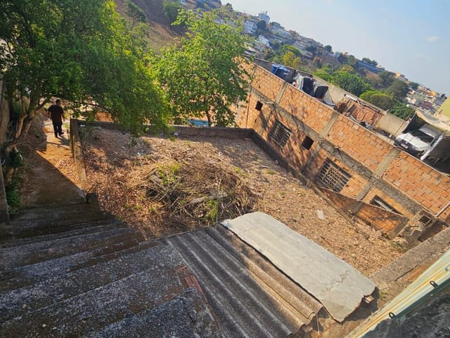 Terreno com 360m², à venda, no bairro Minaslândia (P Maio) em Belo Horizonte
