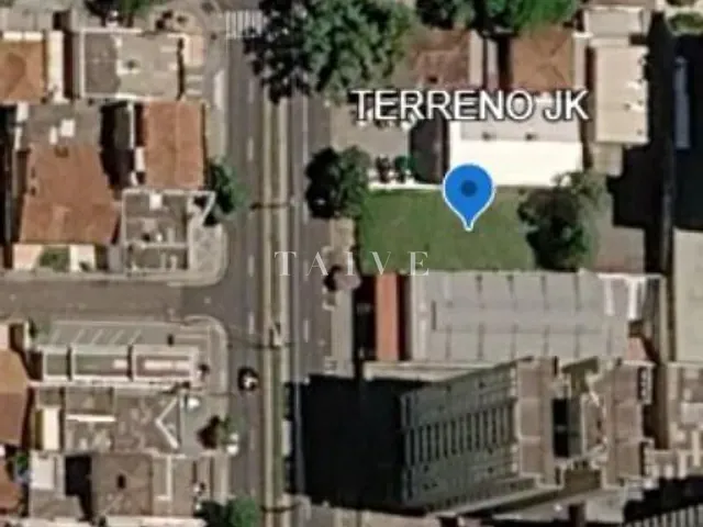 Terreno com 423m², à venda, no bairro Centro em Londrina