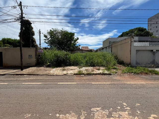 Terreno com 468m², à venda, no bairro Jardim América em Goiânia