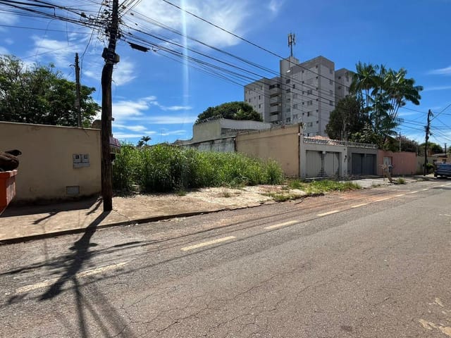 Terreno com 468m², à venda, no bairro Jardim América em Goiânia