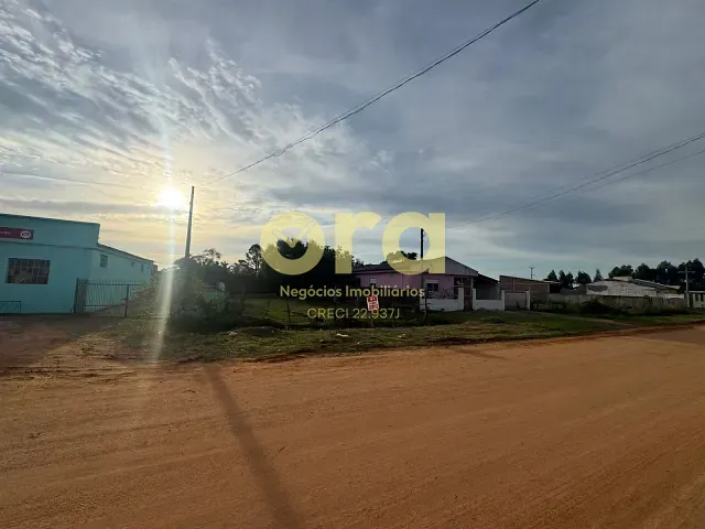 Terreno com 360m², à venda, no bairro Três Vendas em Pelotas