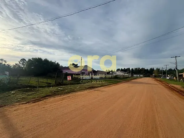 Terreno com 360m², à venda, no bairro Três Vendas em Pelotas