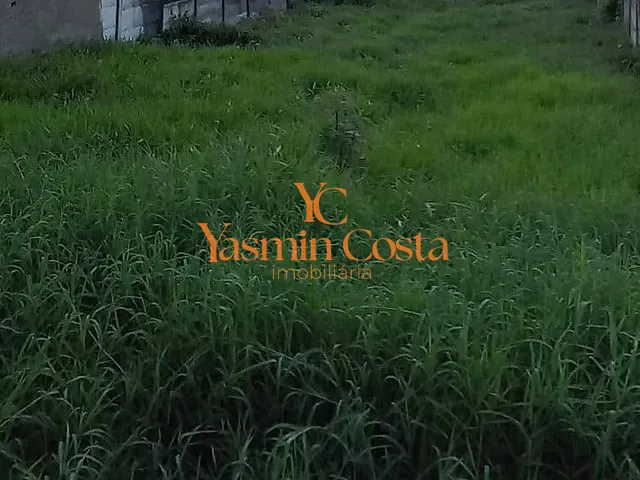 Terreno com 283m², à venda, no bairro Centro em Cambuí