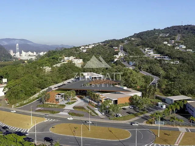Terreno com 513m², à venda, no bairro Ponta Aguda em Blumenau