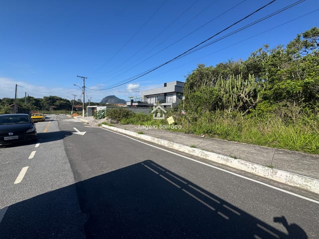 Terreno com 600m², à venda, no bairro Jardim Atlântico Leste (Itaipuaçu) em Maricá