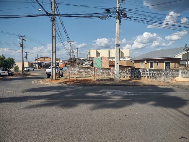Terreno com 378m², à venda, no bairro Boa Vista em Ponta Grossa