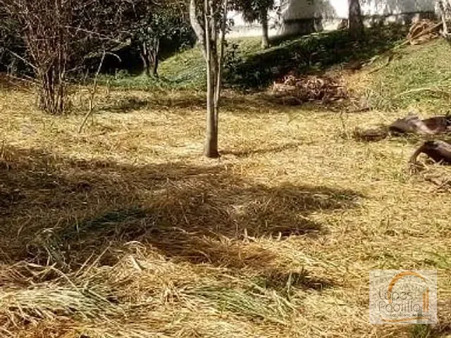 Terreno com 345m², à venda, no bairro Nirvana em Atibaia