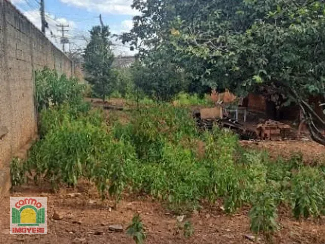 Terreno com 800m², à venda, no bairro São José em Anápolis