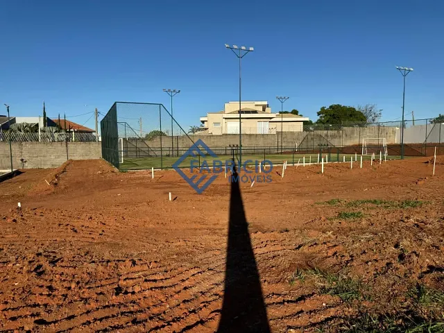 Terreno com 600m², à venda, no bairro Capivari em Vinhedo