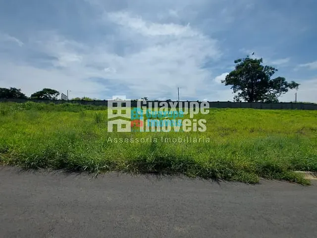 Terreno com 330m², à venda, no bairro BOURBON RESIDENCIAL em GUAXUPÉ