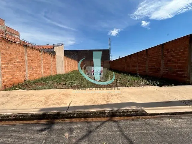 Terreno com 250m², à venda, no bairro SANTA LUZIA em ARARAQUARA