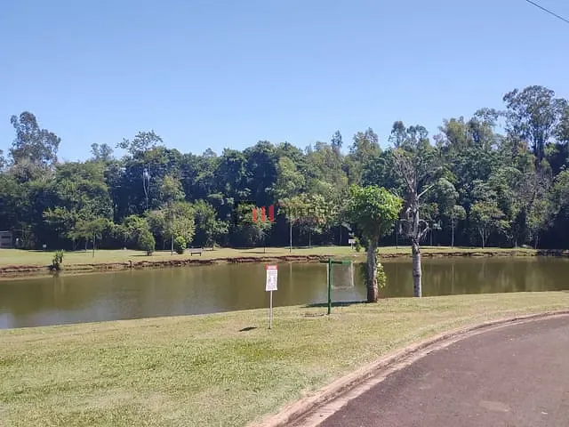 Terreno com 1500m², à venda, no bairro Esperança em Londrina