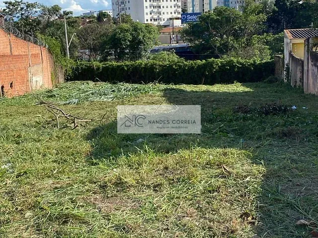 Terreno com 444m², à venda, no bairro Boa Vista em Londrina