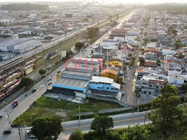 Terreno com 851m², para alugar, no bairro Jundiapeba em Mogi das Cruzes