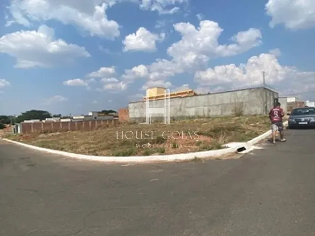 Terreno com 430m², à venda, no bairro Residencial Portal do Oriente em Goiânia