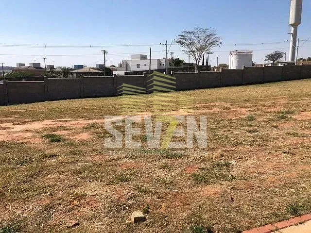 Terreno com 420m², à venda, no bairro Residencial Estoril Premium em Bauru