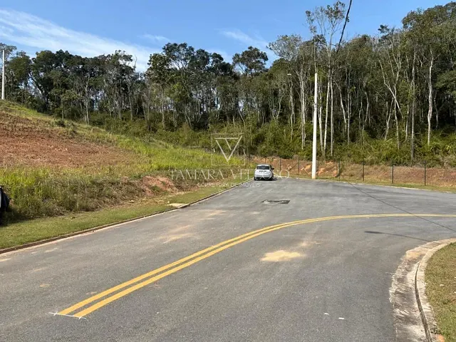 Terreno com 250m², à venda, no bairro Cézar de Souza em Mogi das Cruzes