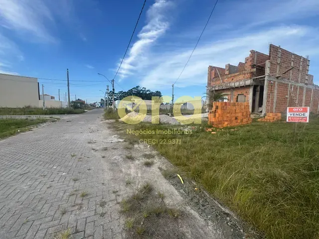 Terreno com 175m², à venda, no bairro Areal em Pelotas