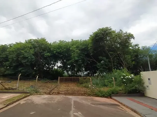 Terreno com 3752m², à venda, no bairro Coophasul em Campo Grande