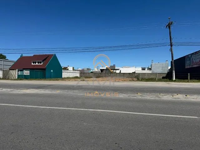 Terreno com 420m², à venda, no bairro Laranjal em Pelotas