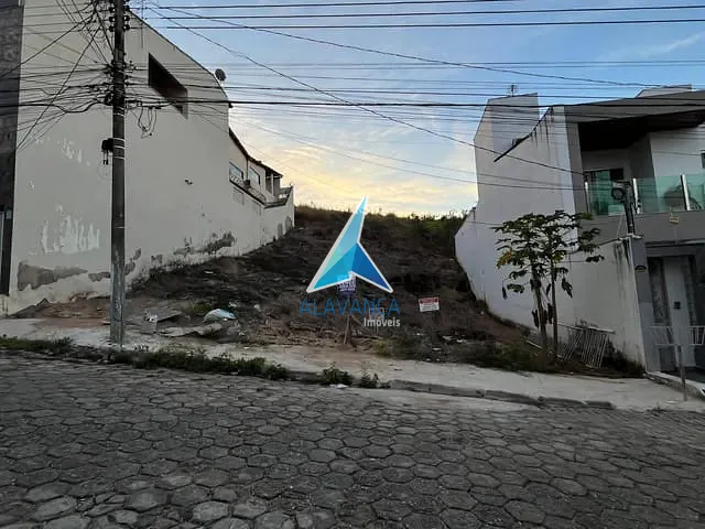 Terreno com 400m², à venda, no bairro Morada do Vale em Governador Valadares