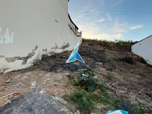 Terreno com 400m², à venda, no bairro Morada do Vale em Governador Valadares