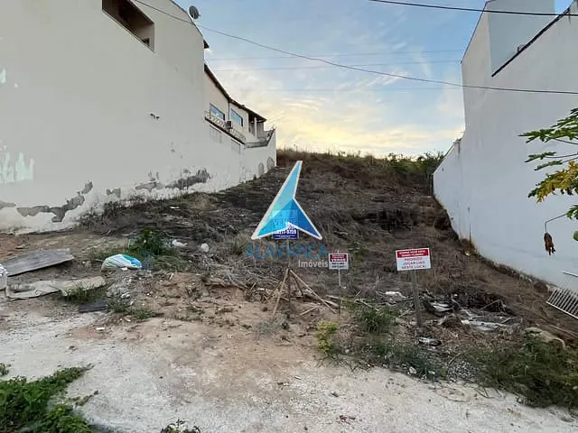 Terreno com 400m², à venda, no bairro Morada do Vale em Governador Valadares