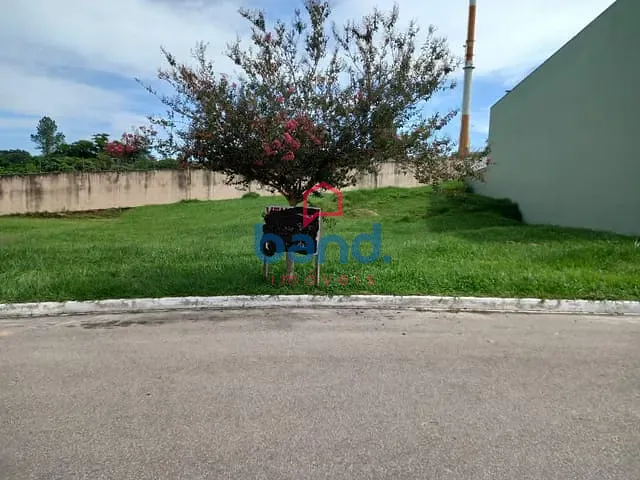 Terreno com 432m², à venda, no bairro Centro em Porto Feliz