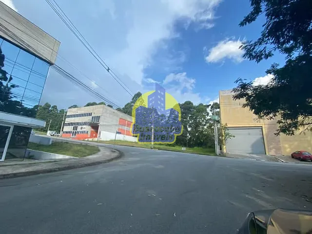 Terreno com 1080m², à venda, no bairro Centro em Vargem Grande Paulista