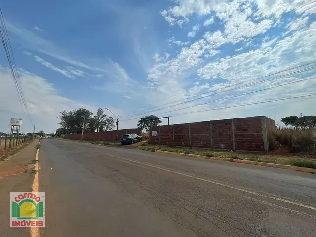 Terreno com 10834m², à venda, no bairro Vila São Vicente em Anápolis