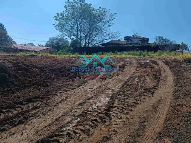 Terreno com 1500m², à venda, no bairro Carafá em Votorantim