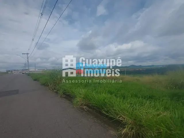 Terreno com 738m², à venda, no bairro Residencial Vale da Mata em GUAXUPÉ