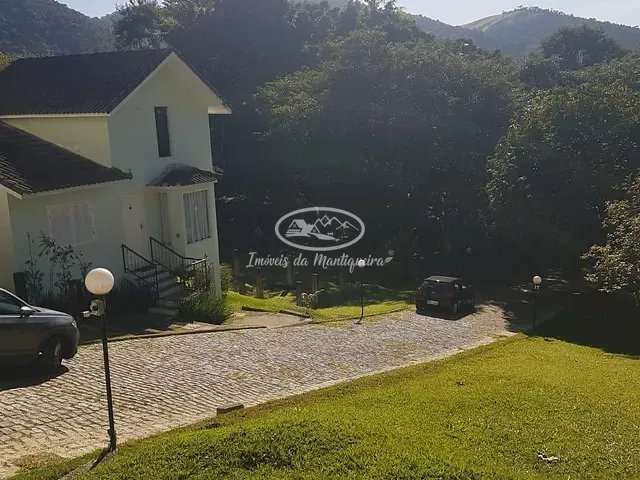 Terreno com 398m², à venda, no bairro Penedo em Itatiaia
