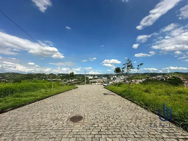 Terreno com 1m², à venda, no bairro Jardim Boa Vista em Barra Mansa
