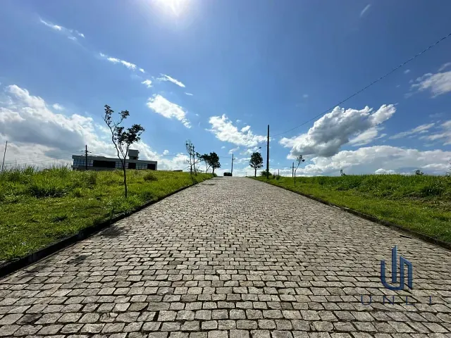 Terreno com 1m², à venda, no bairro Jardim Boa Vista em Barra Mansa