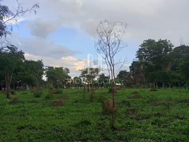Terreno com 6183m², à venda, no bairro Chácaras Anhanguera em Goiânia